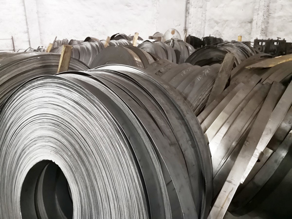 冷彎型鋼生產材料